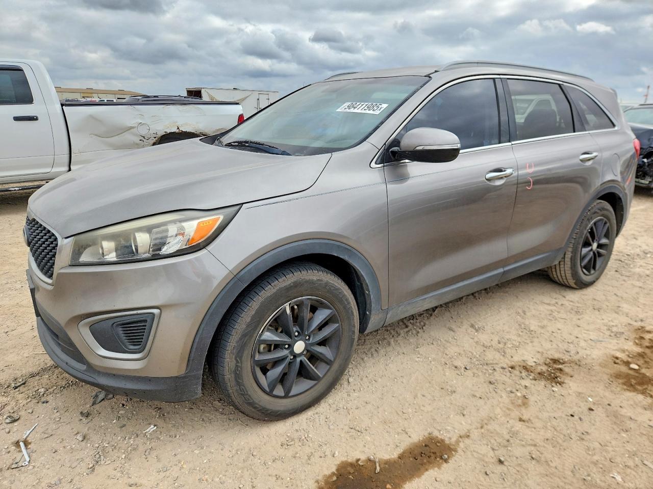 2016 KIA SORENTO