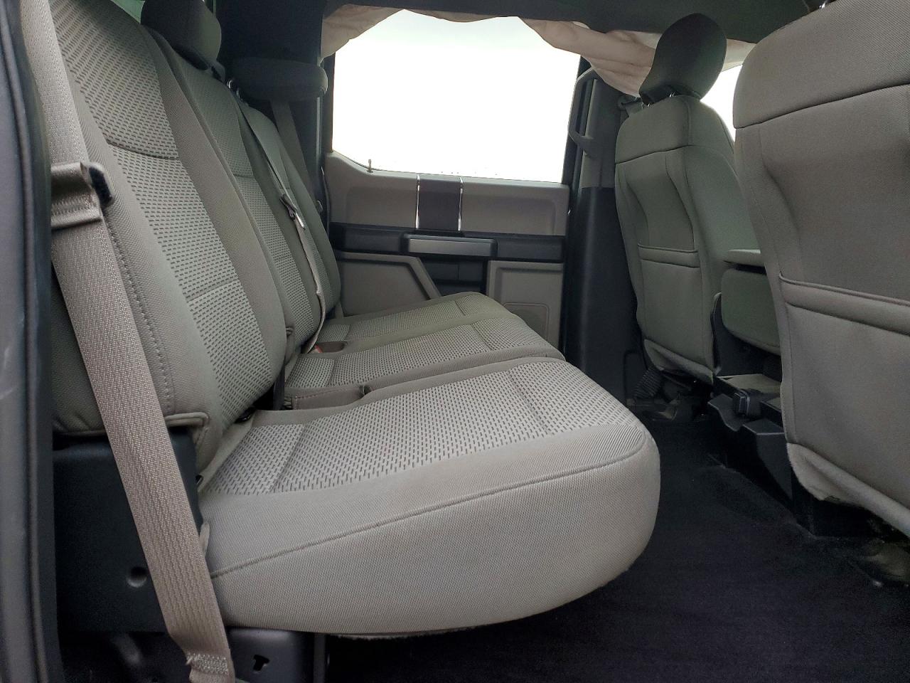 2017 FORD F150 SUPERCREW photo 28