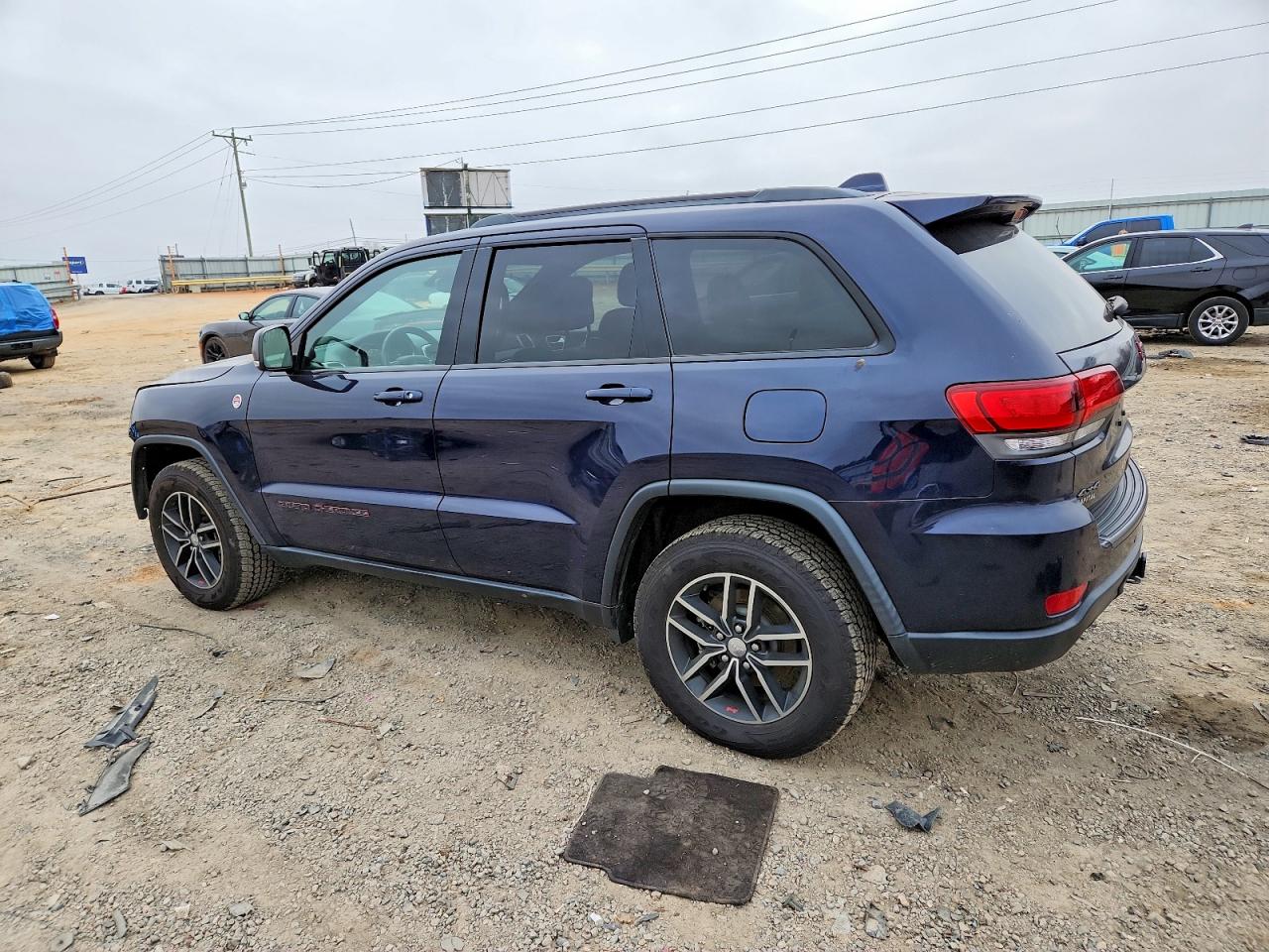 2018 JEEP GRAND CHEROKEE TRAILHAWK photo 2