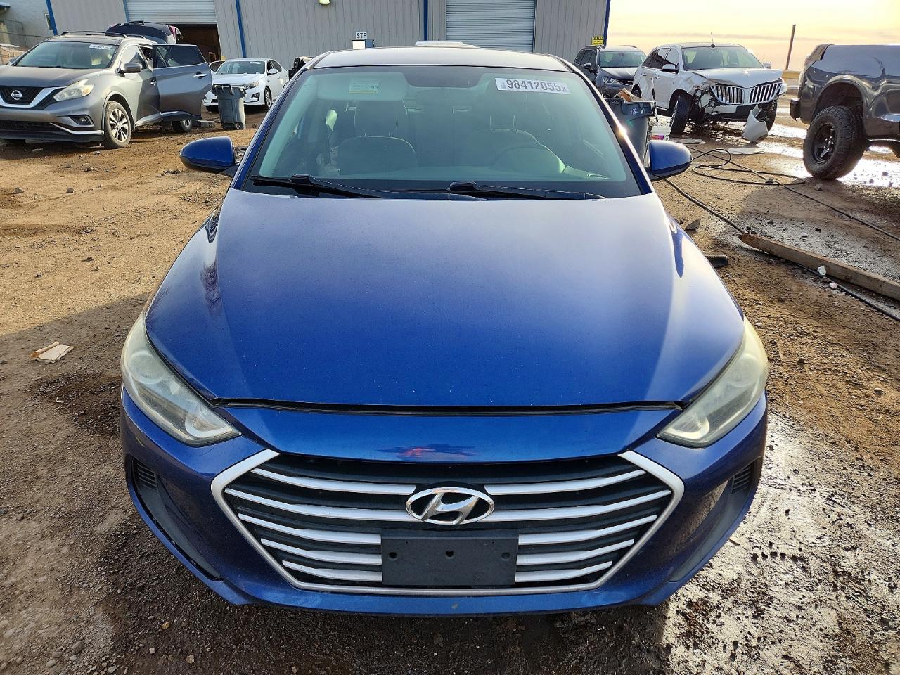 2017 HYUNDAI ELANTRA SE photo 5