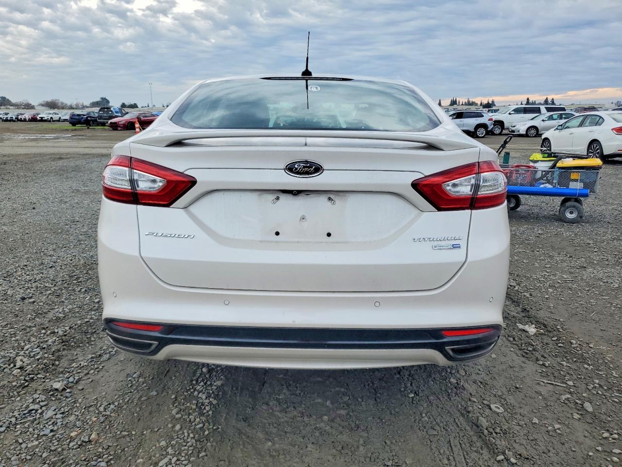2014 FORD FUSION TITANIUM photo 11