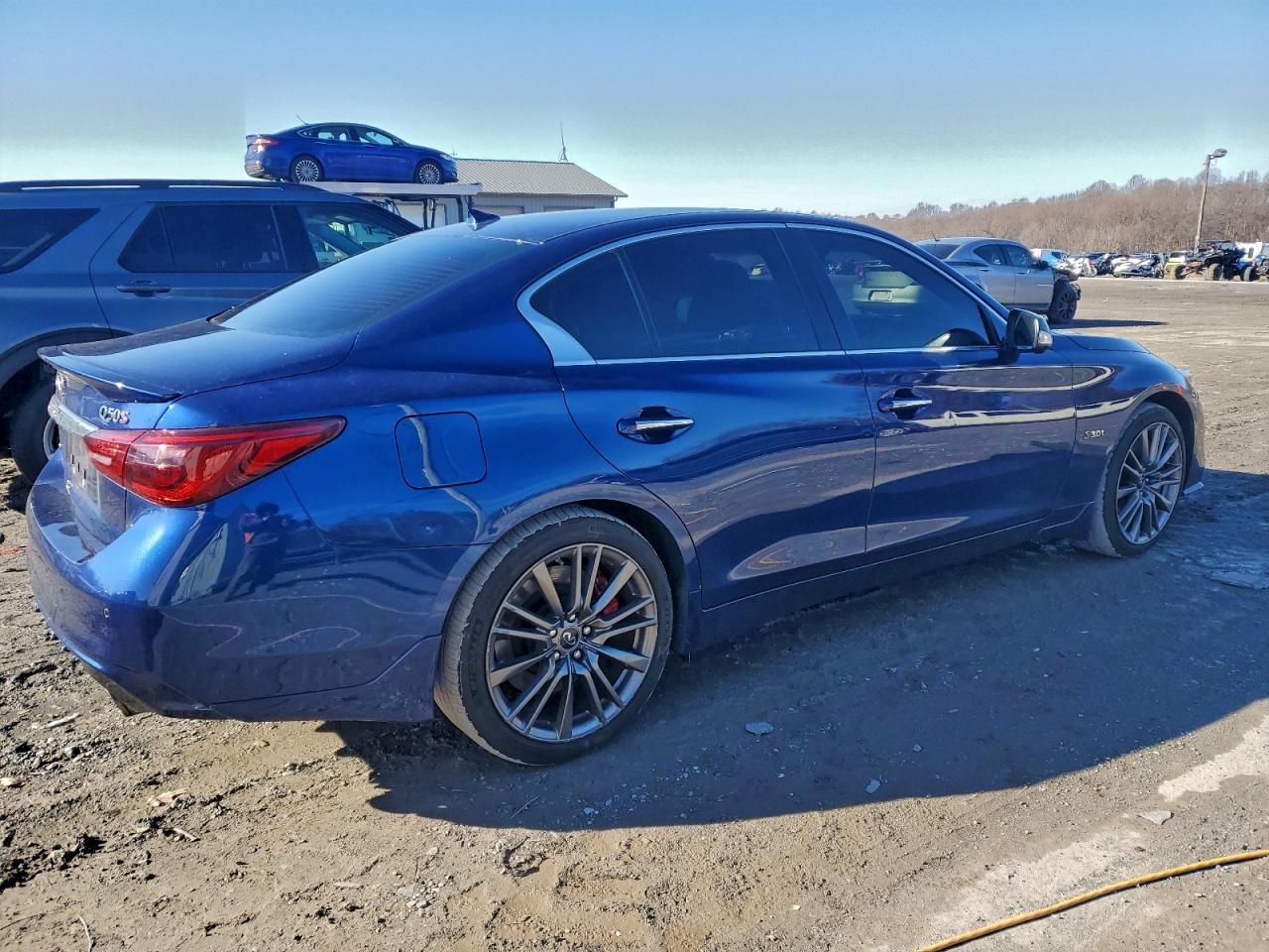 2018 INFINITI Q50 RED SPORT 400 photo 3
