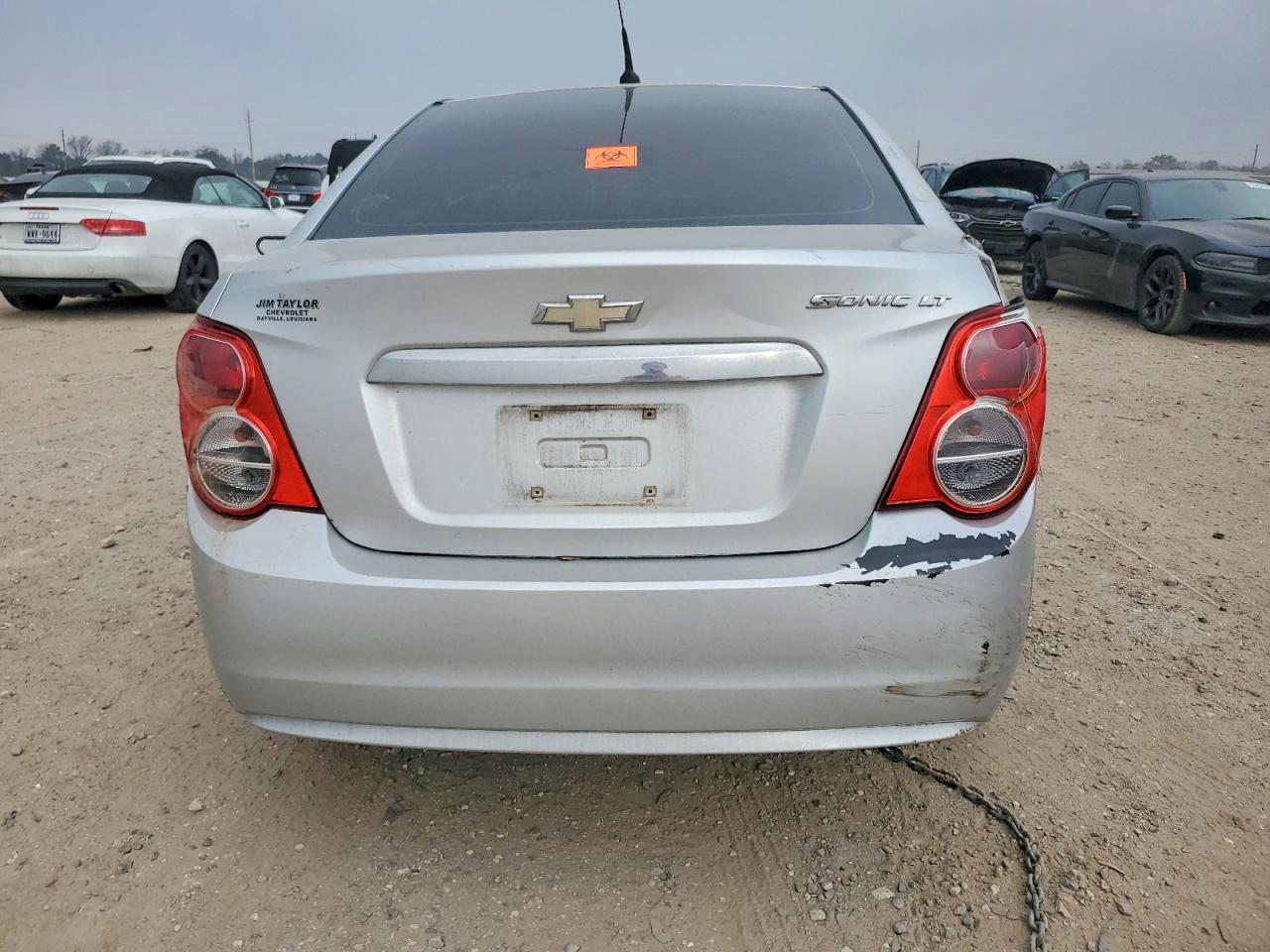 2014 CHEVROLET SONIC LT photo 6