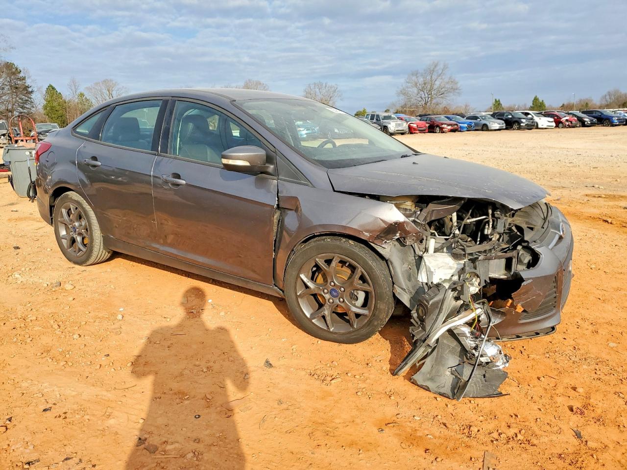 2014 FORD FOCUS SE photo 4