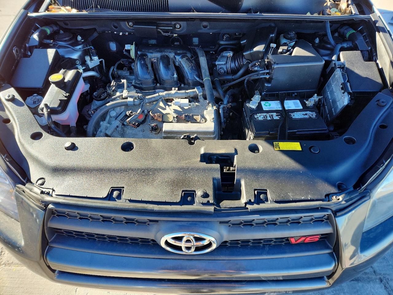2009 TOYOTA RAV4 SPORT photo 12