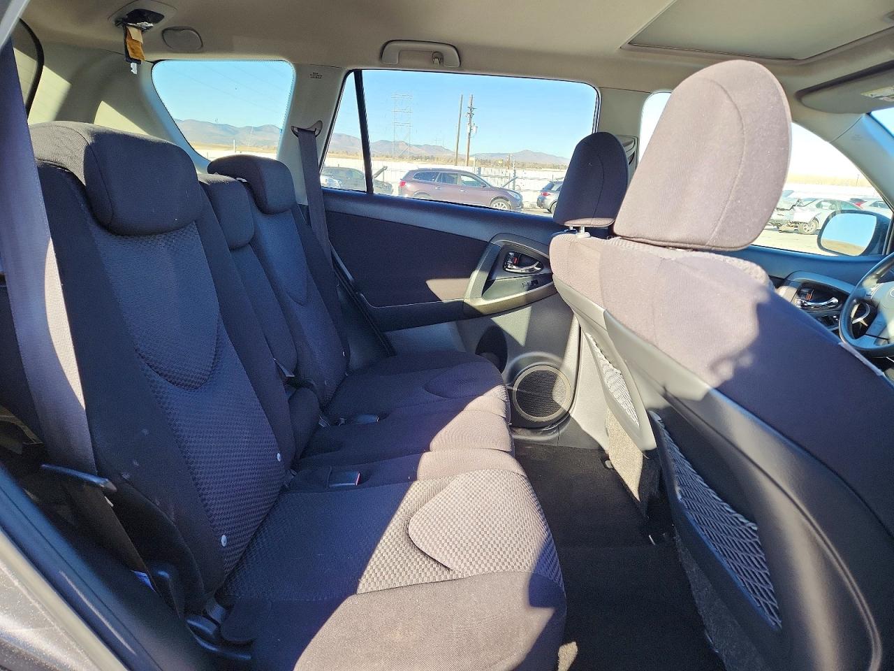 2009 TOYOTA RAV4 SPORT photo 11