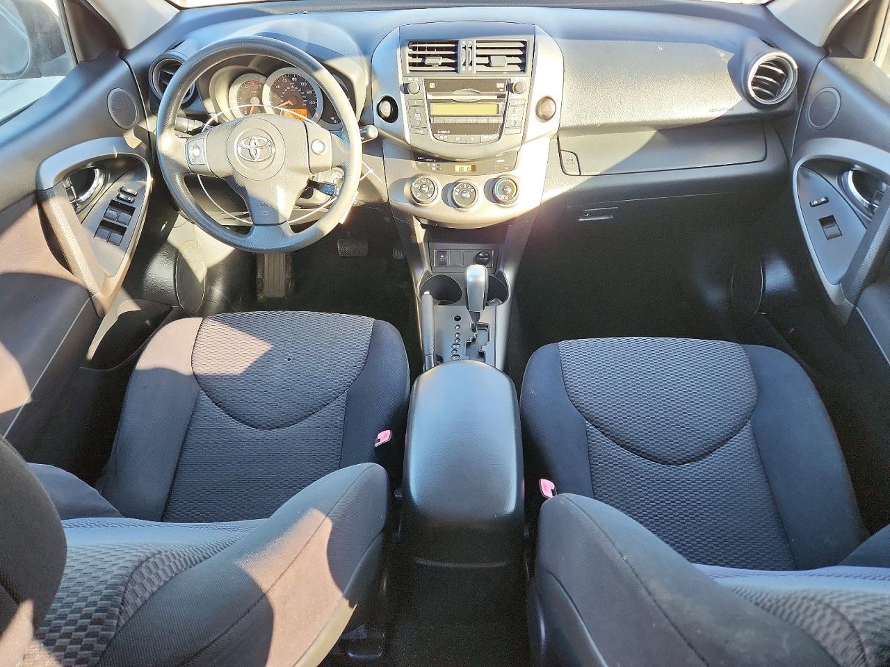 2009 TOYOTA RAV4 SPORT photo 8