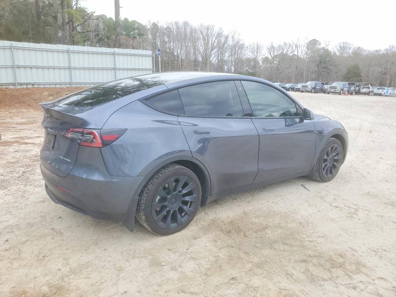 2021 TESLA MODEL Y photo 3
