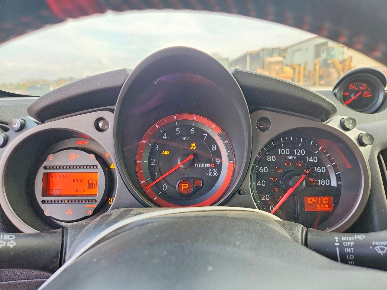 2016 NISSAN 370Z BASE photo 9