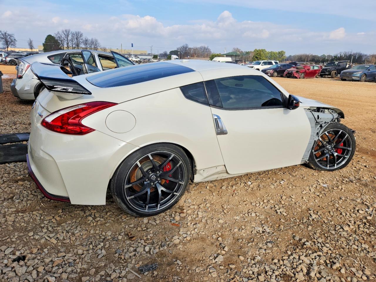 2016 NISSAN 370Z BASE photo 3