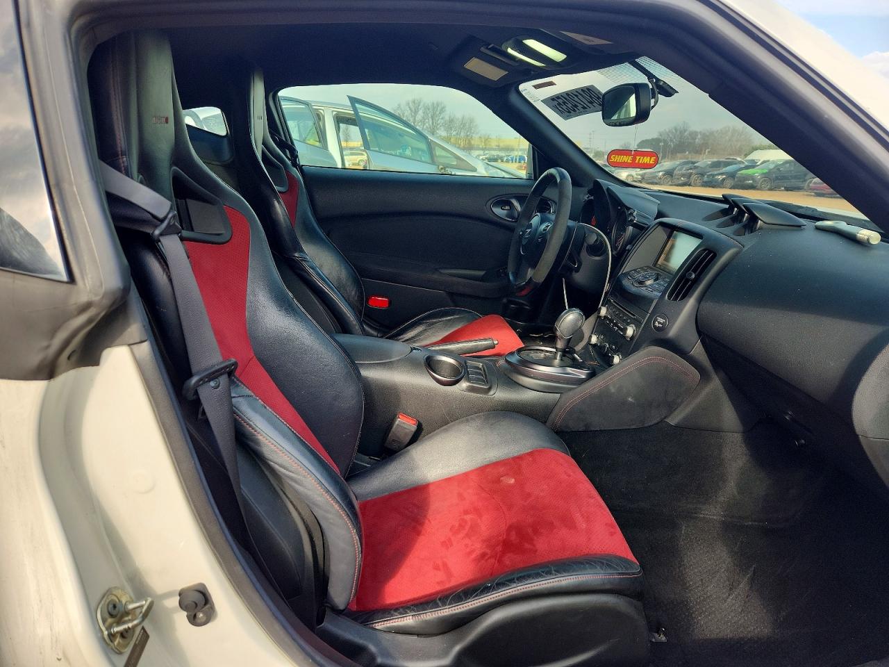 2016 NISSAN 370Z BASE photo 10