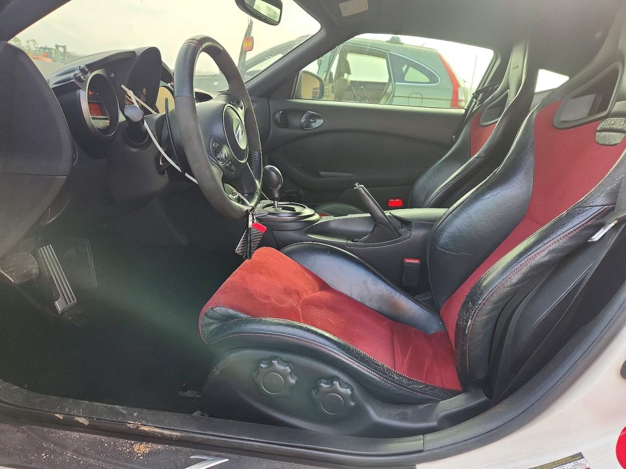 2016 NISSAN 370Z BASE photo 7