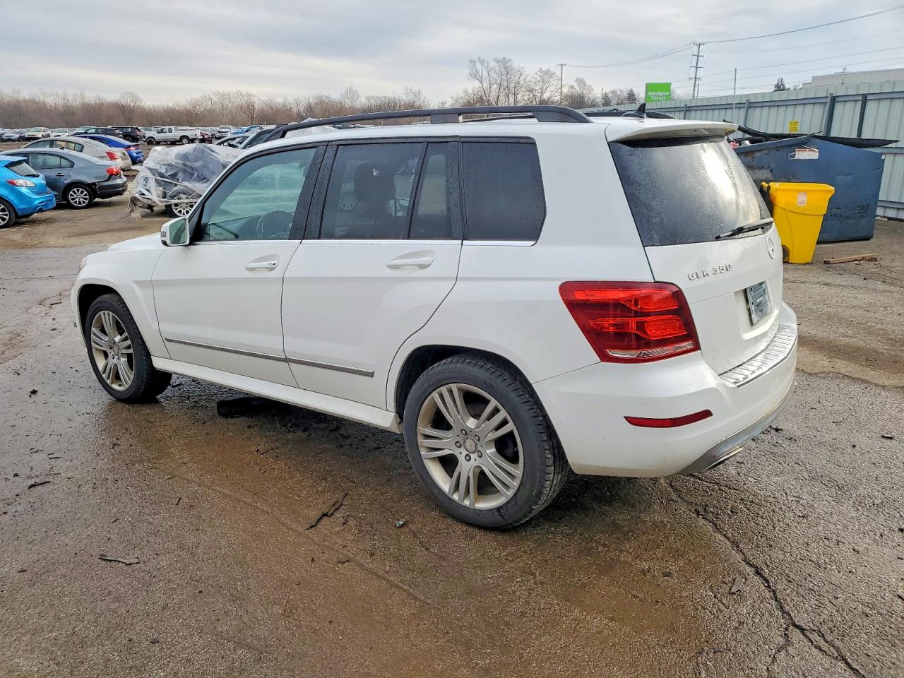 2015 MERCEDES-BENZ GLK 350 4MATIC photo 2