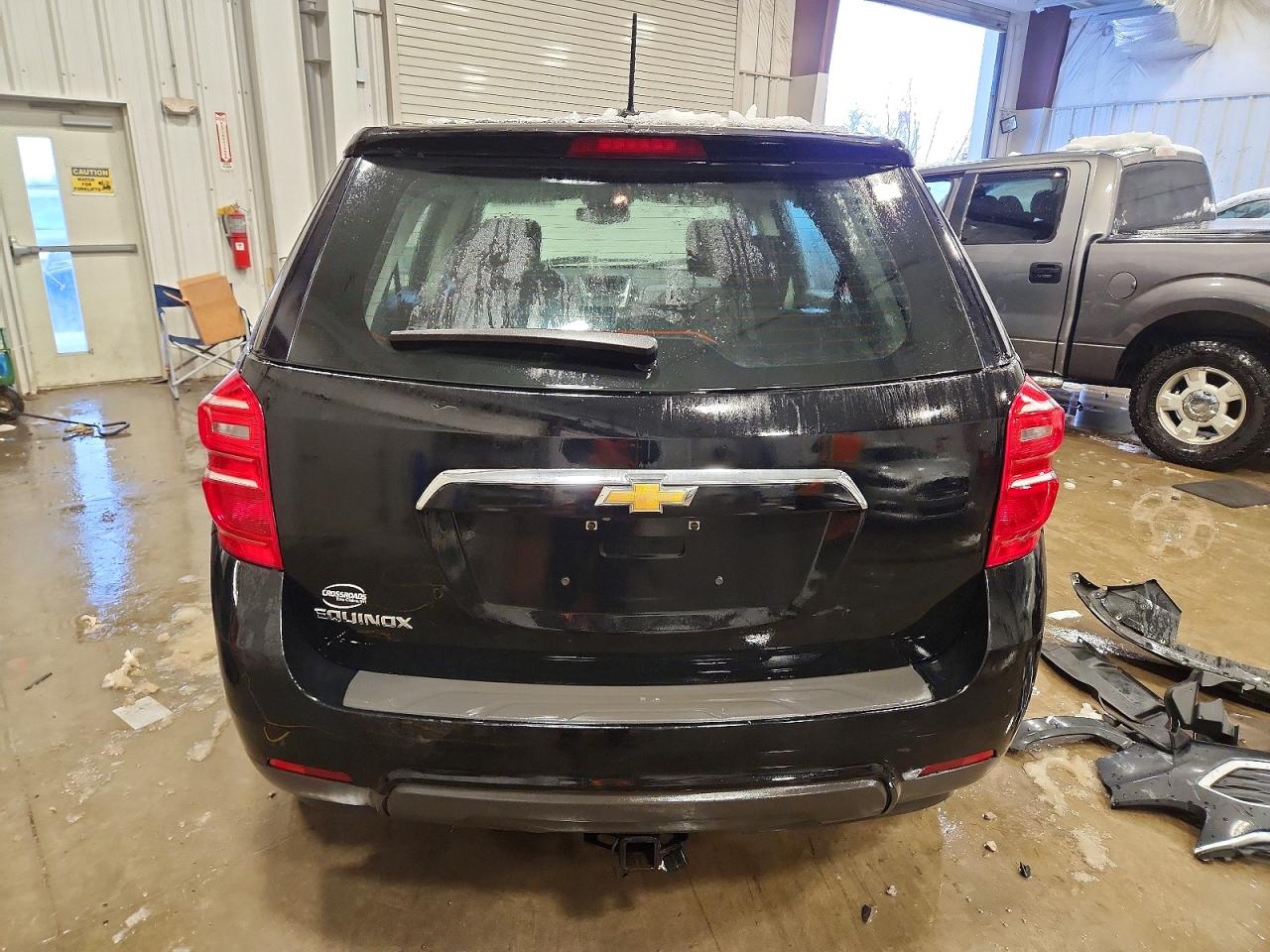 2017 CHEVROLET EQUINOX LS photo 6
