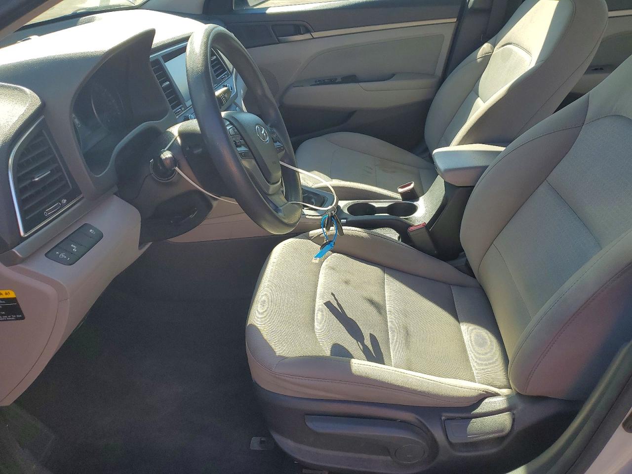 2018 HYUNDAI ELANTRA SEL photo 7