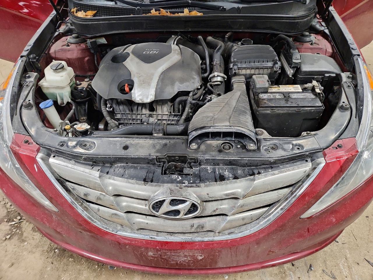2013 HYUNDAI SONATA SE photo 11
