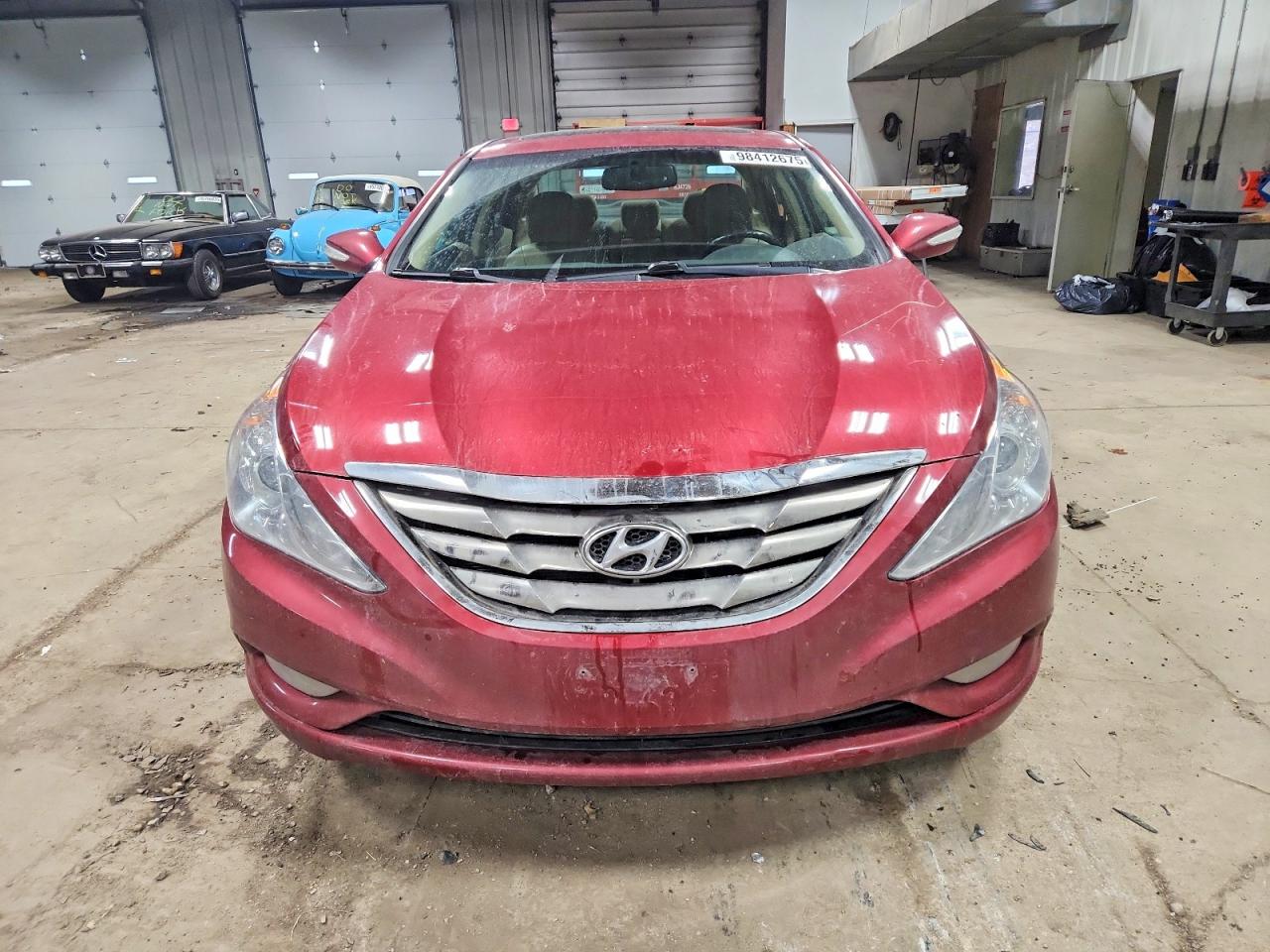 2013 HYUNDAI SONATA SE photo 5