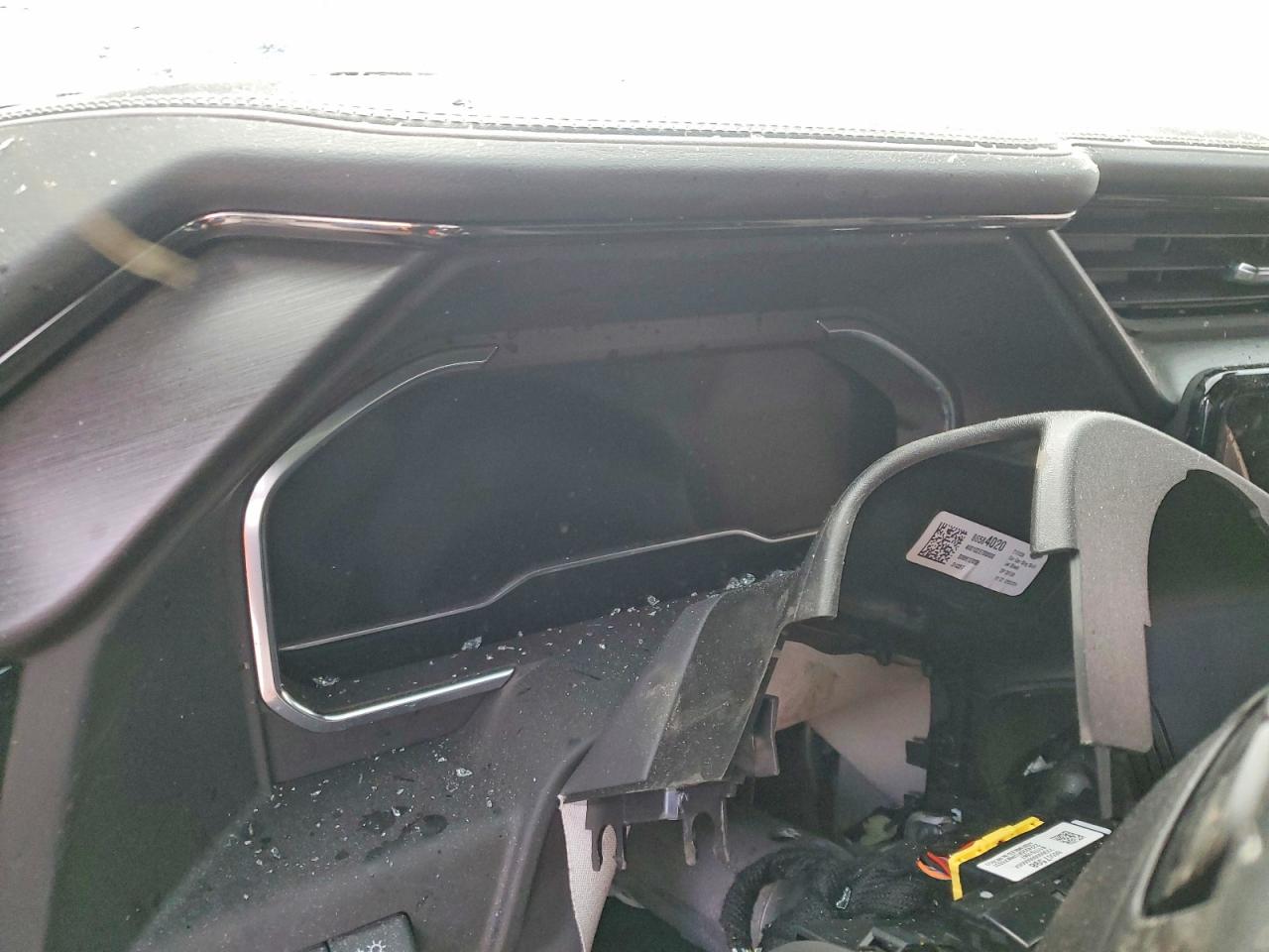 2025 GMC SIERRA K2500 AT4X photo 9