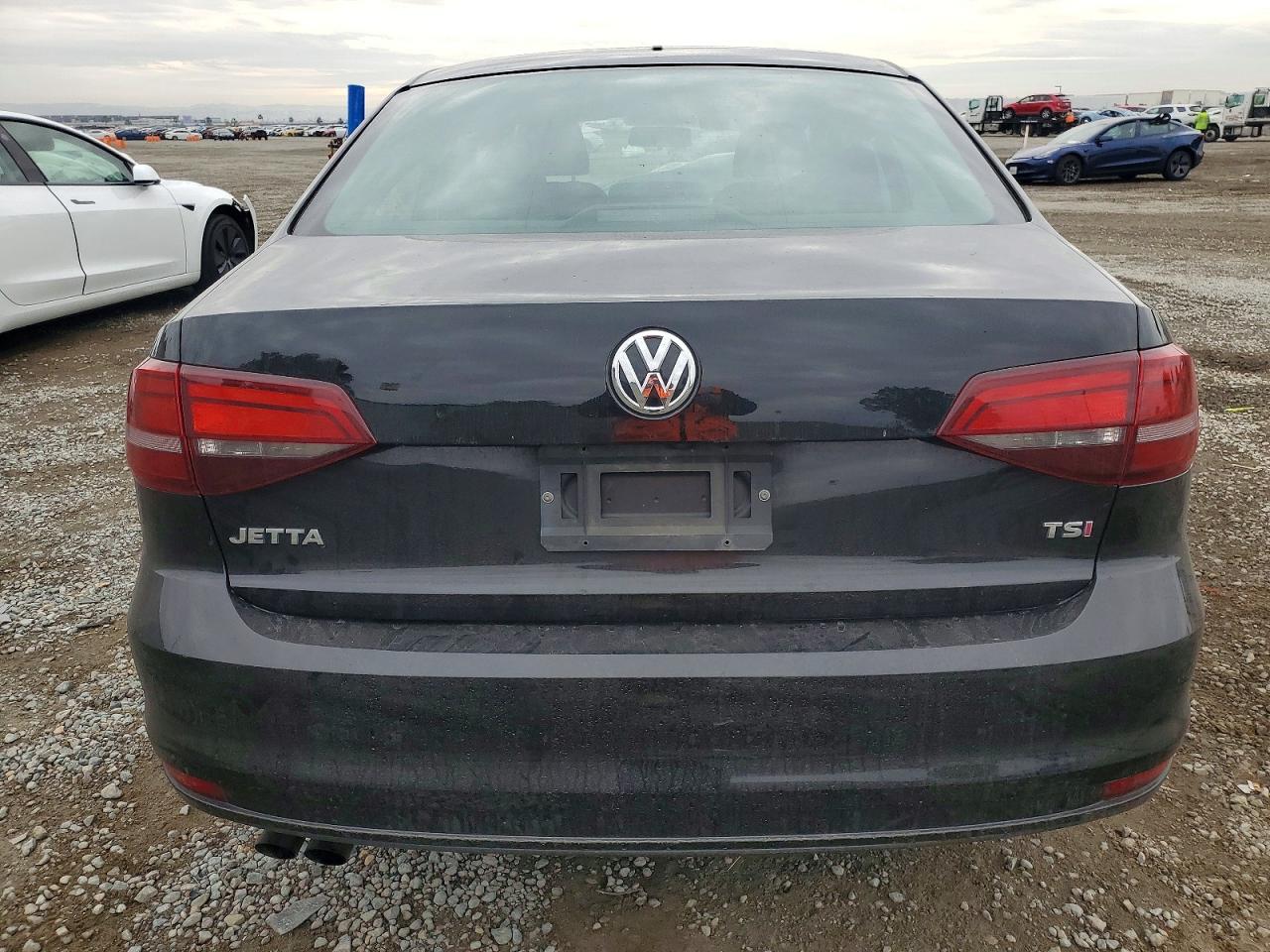 2018 VOLKSWAGEN JETTA S photo 6