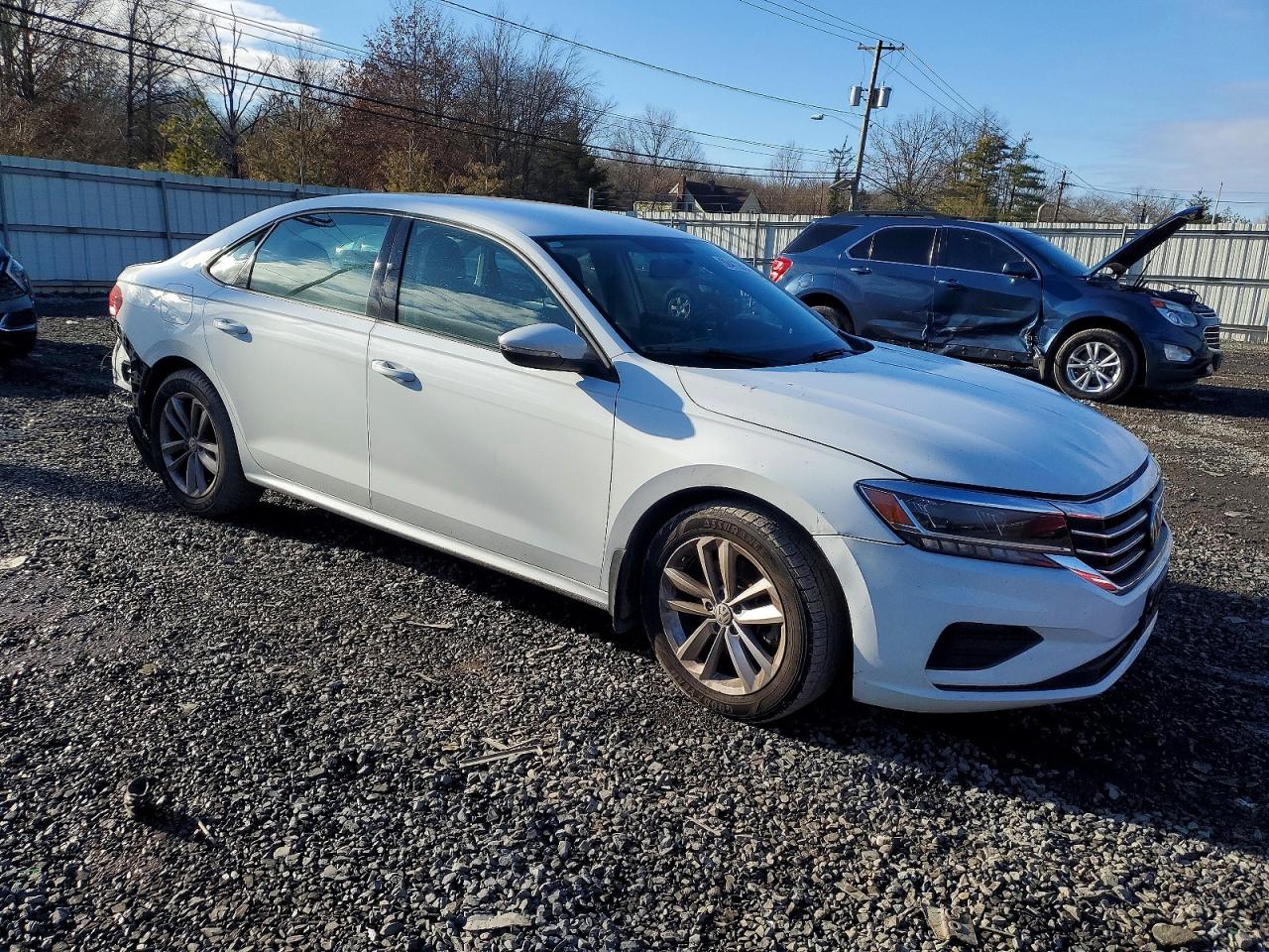 2021 VOLKSWAGEN PASSAT S photo 4