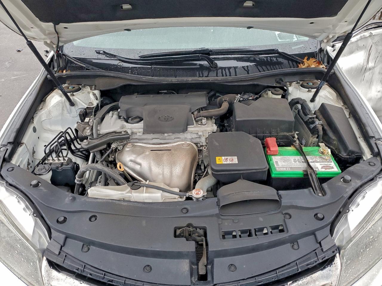 2017 TOYOTA CAMRY LE photo 11