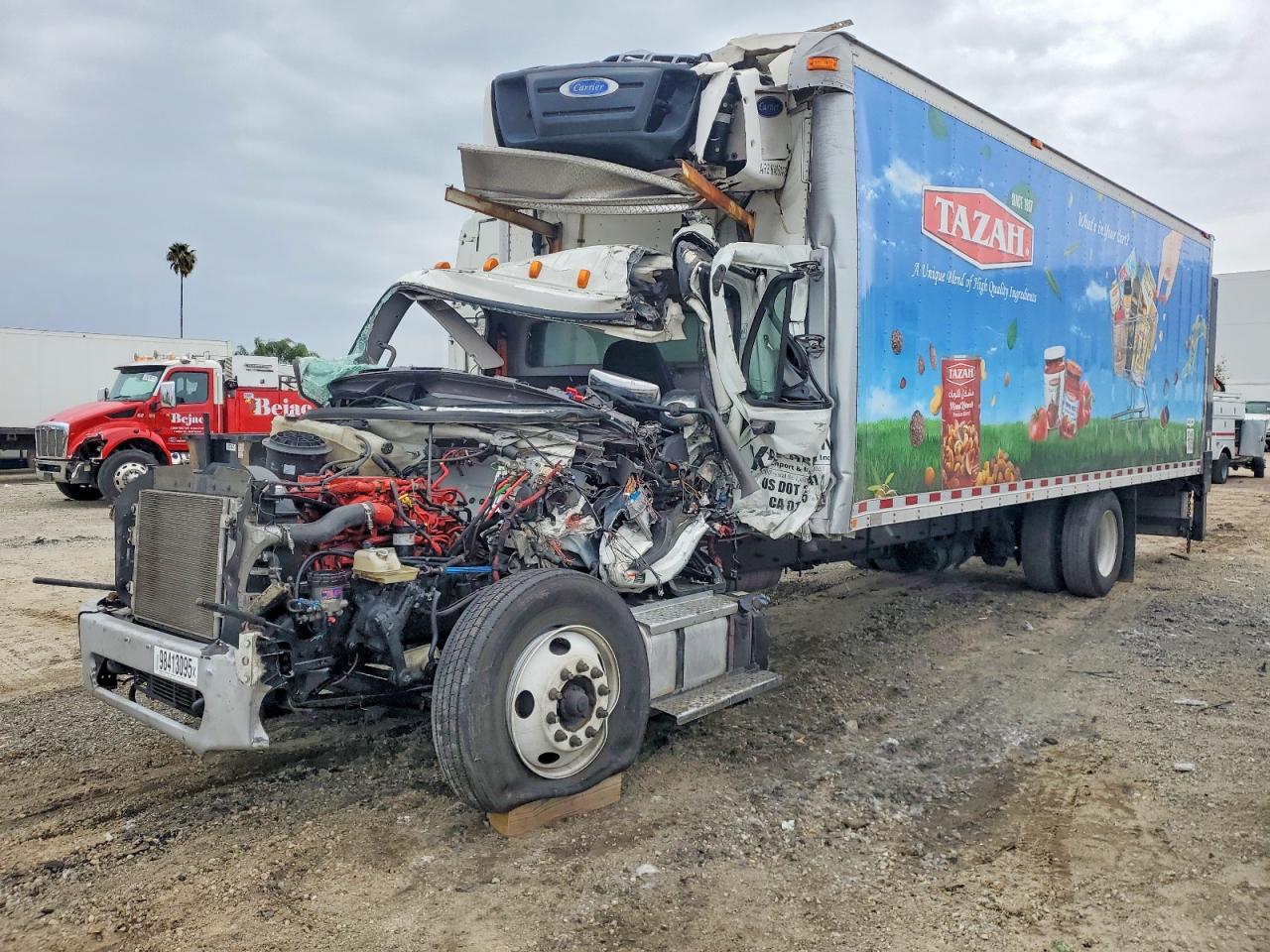 2016 FREIGHTLINER M2