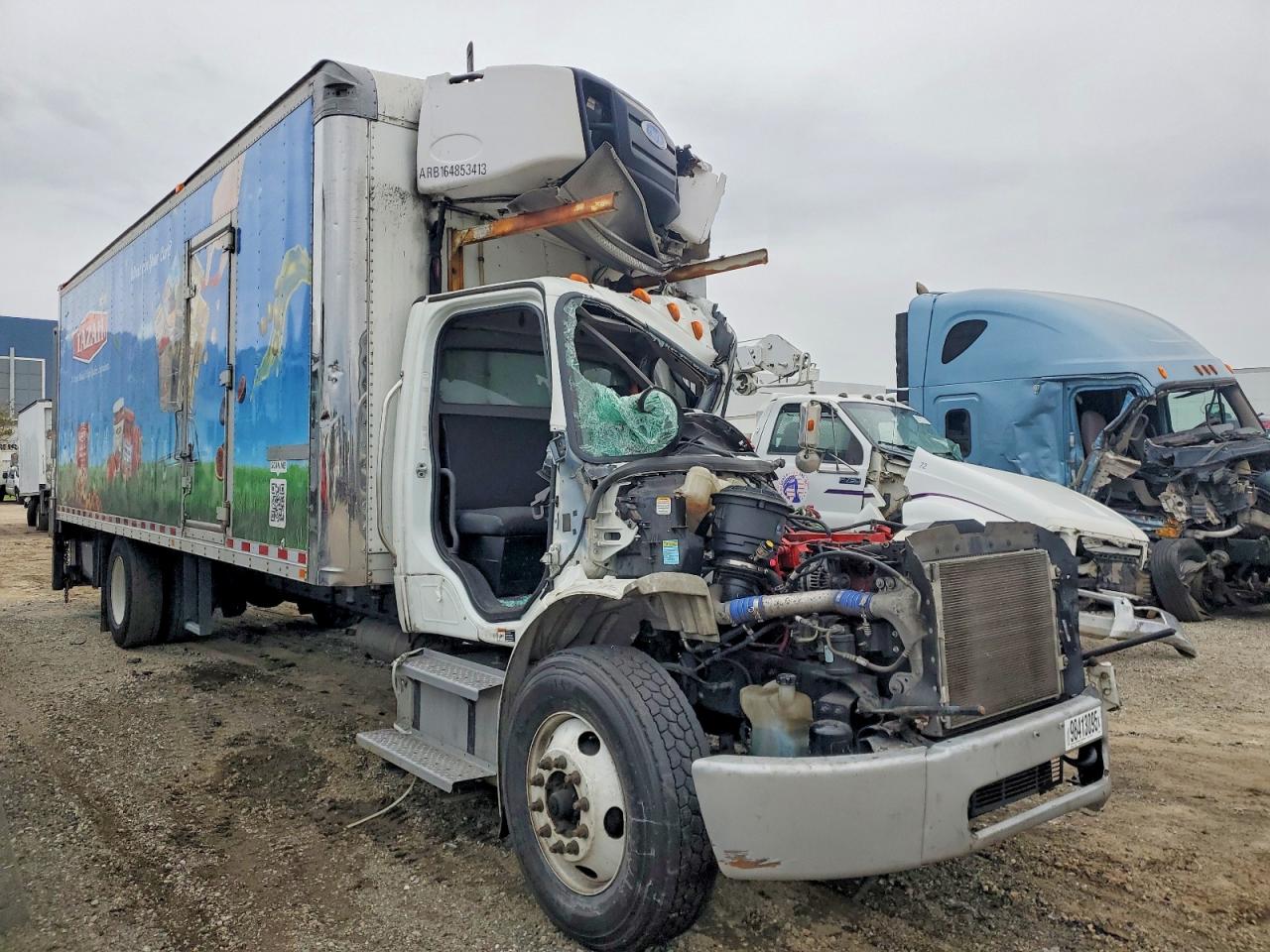 2016 FREIGHTLINER BUSINESS CLASS M2 REFRIGERATED BOX TRUCK photo 4