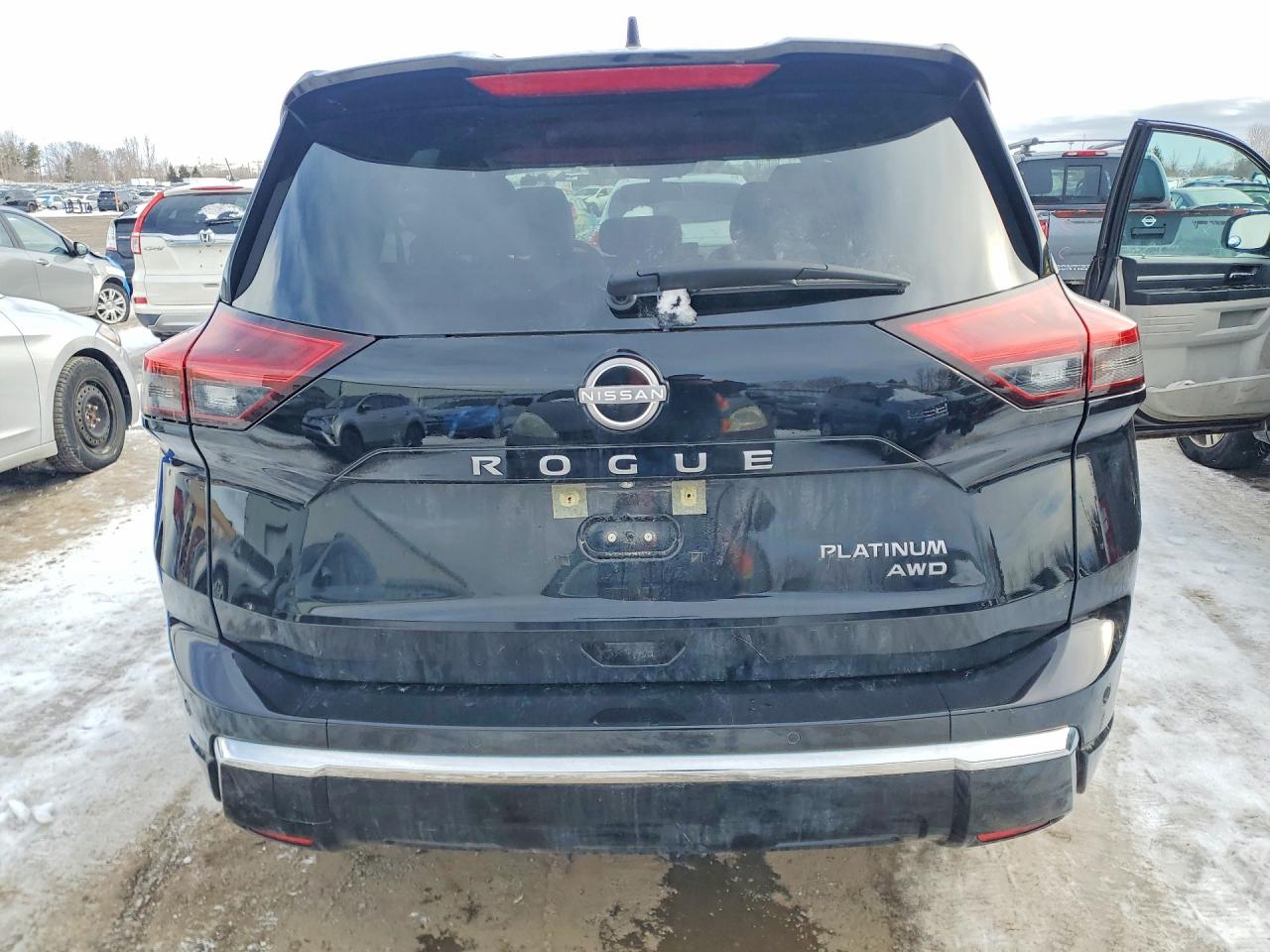 2024 NISSAN ROGUE PLATINUM photo 6