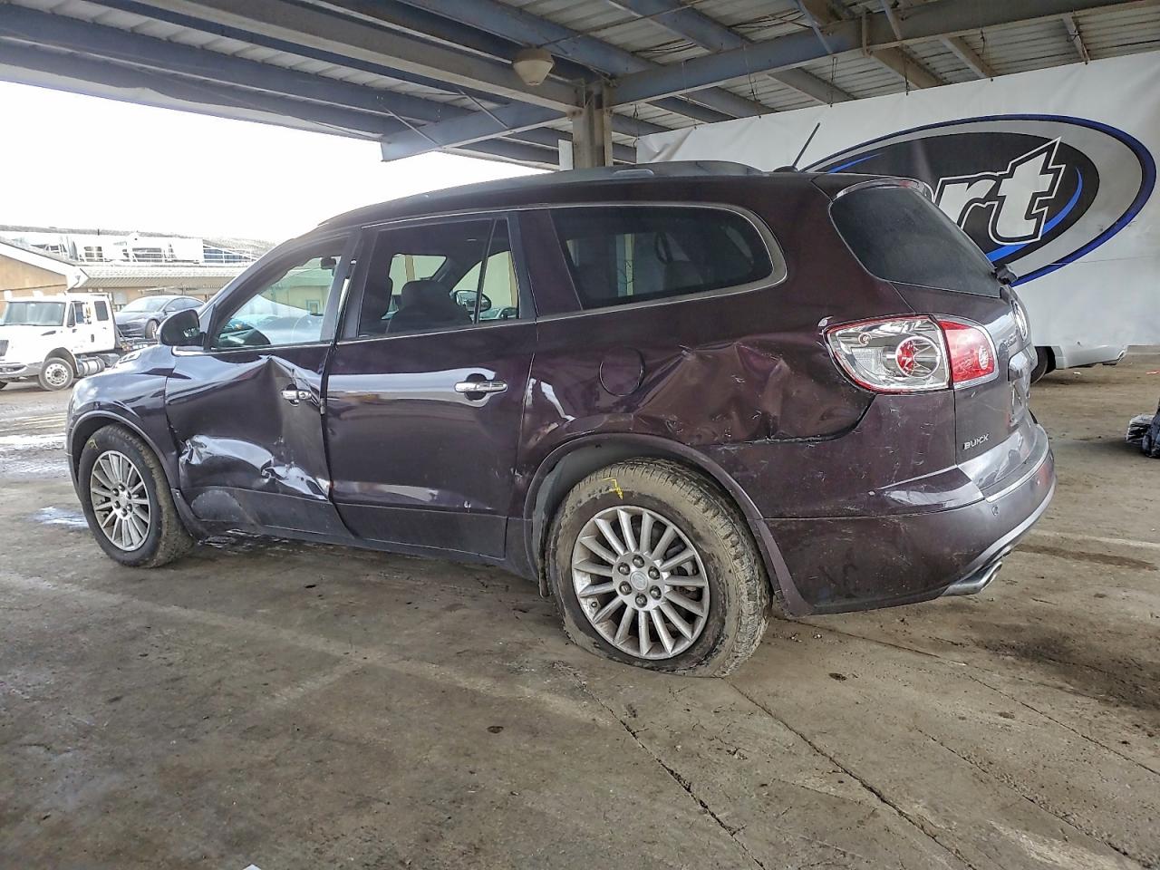 2008 BUICK ENCLAVE CXL photo 2