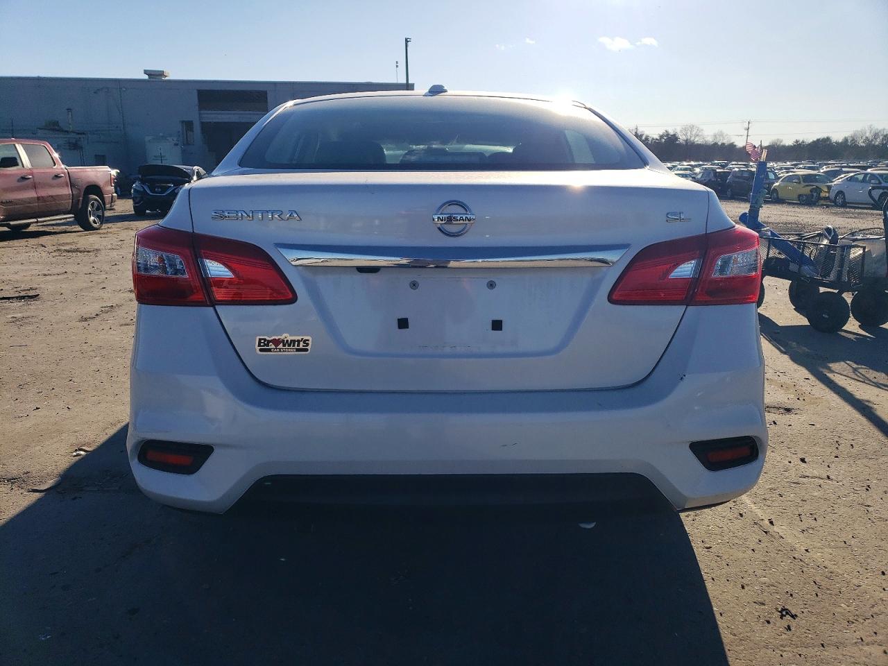 2019 NISSAN SENTRA S photo 6