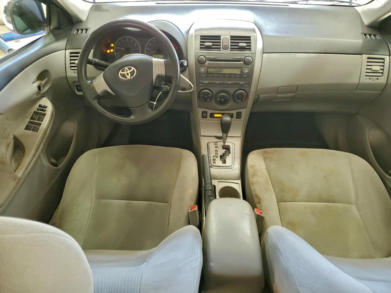 2011 TOYOTA COROLLA BASE photo 8