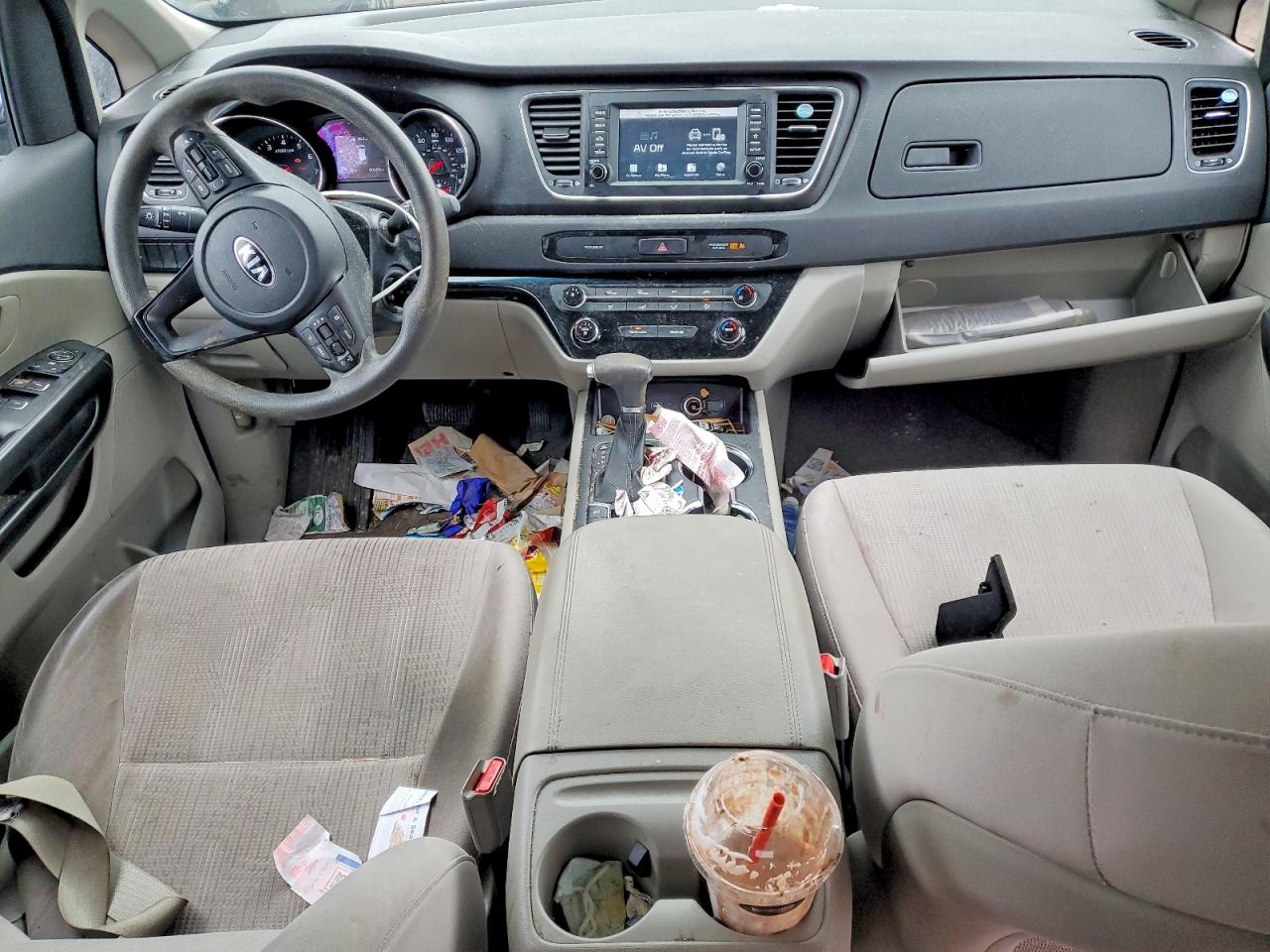 2019 KIA SEDONA LX photo 8