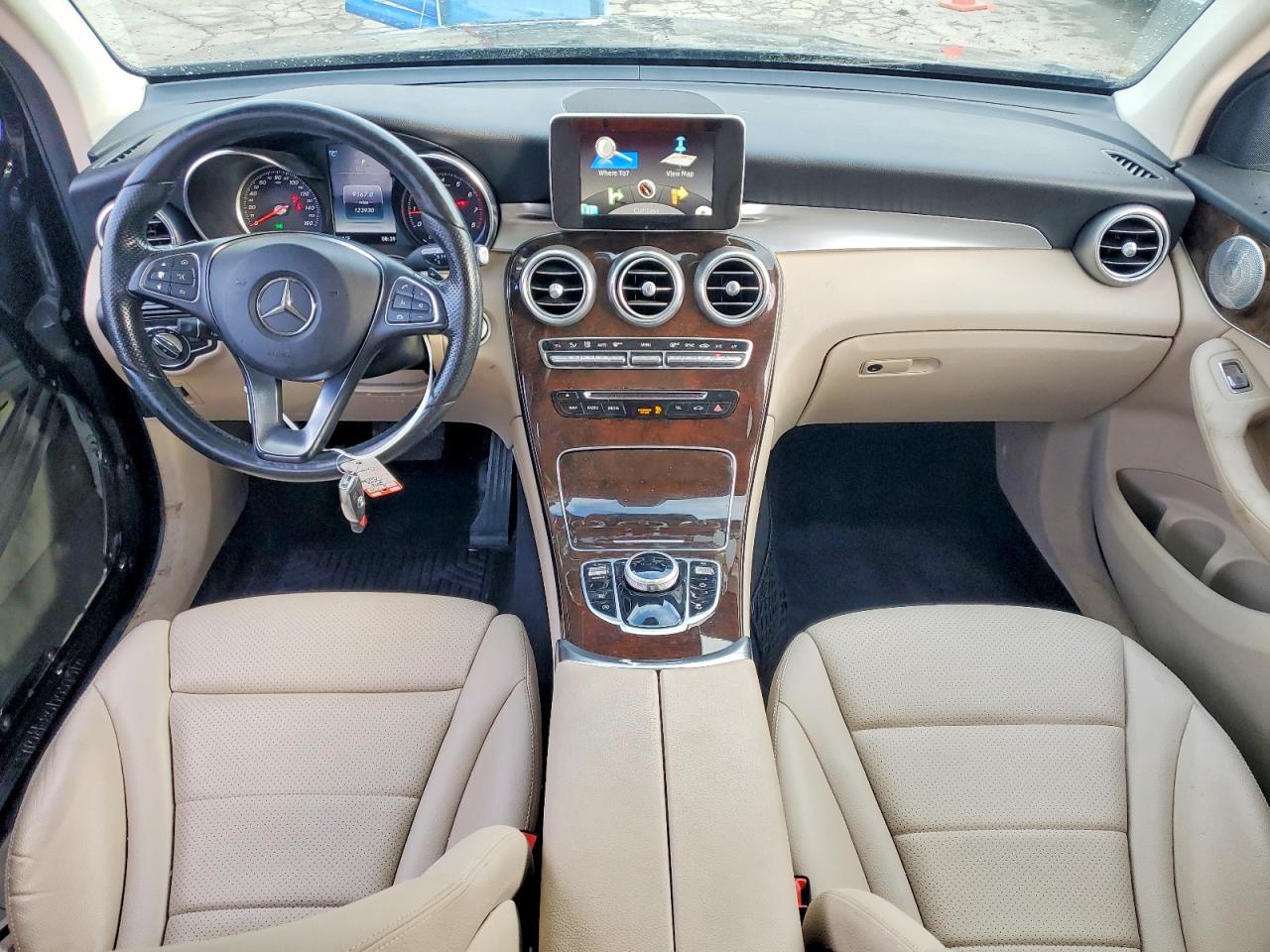 2018 MERCEDES-BENZ GLC 300 4MATIC photo 8