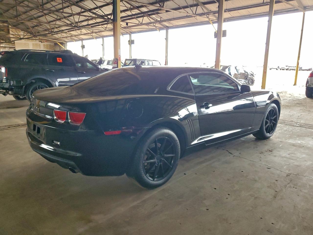 2011 CHEVROLET CAMARO LS photo 3