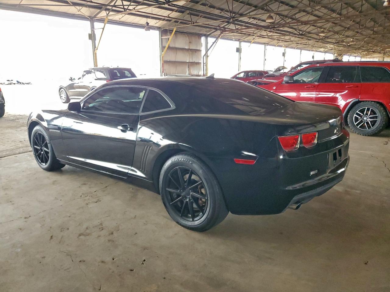 2011 CHEVROLET CAMARO LS photo 2