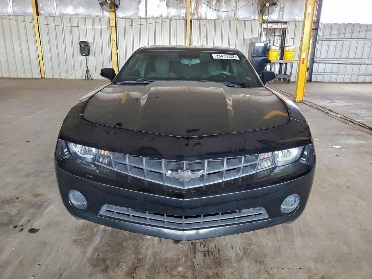 2011 CHEVROLET CAMARO LS photo 5