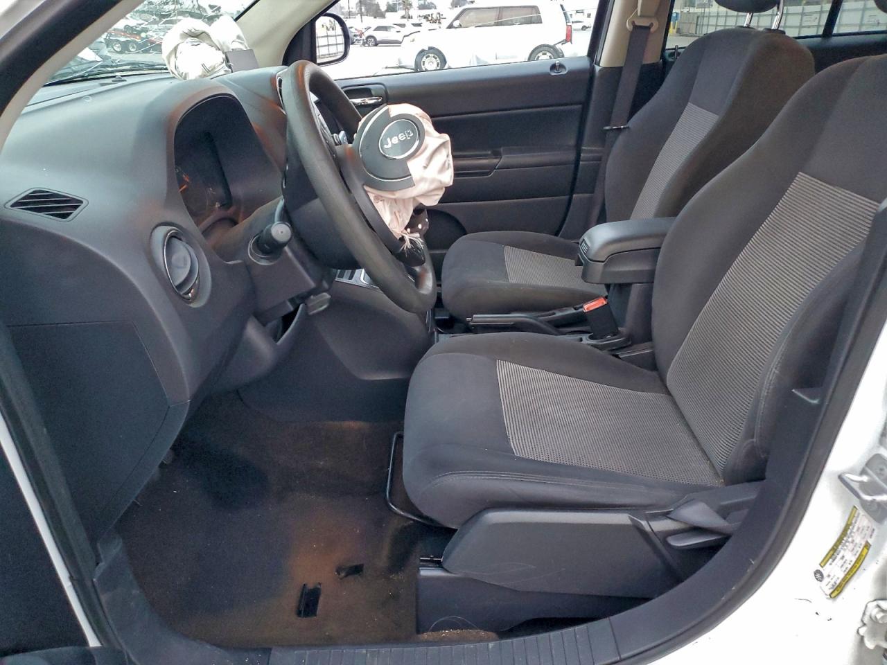 2016 JEEP COMPASS SPORT photo 7