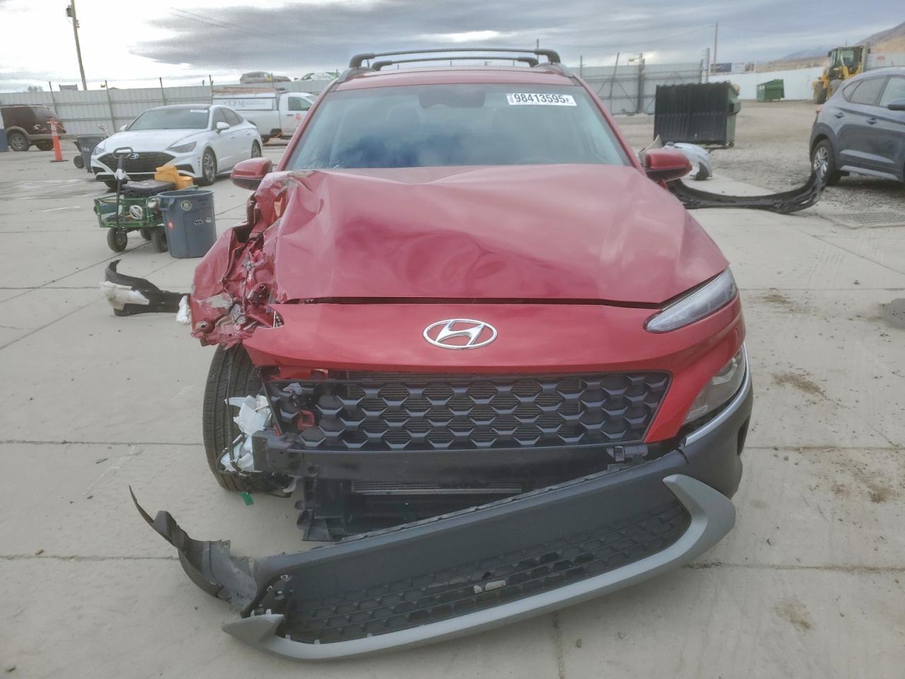 2022 HYUNDAI KONA SEL photo 9