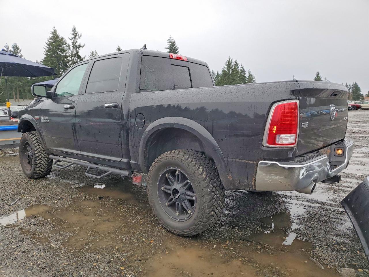 2017 RAM 1500 LARAMIE photo 2