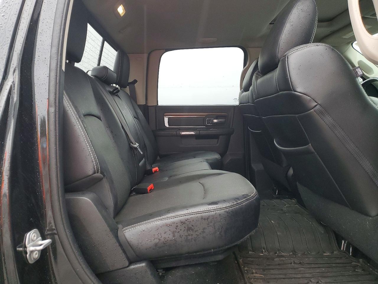 2017 RAM 1500 LARAMIE photo 10