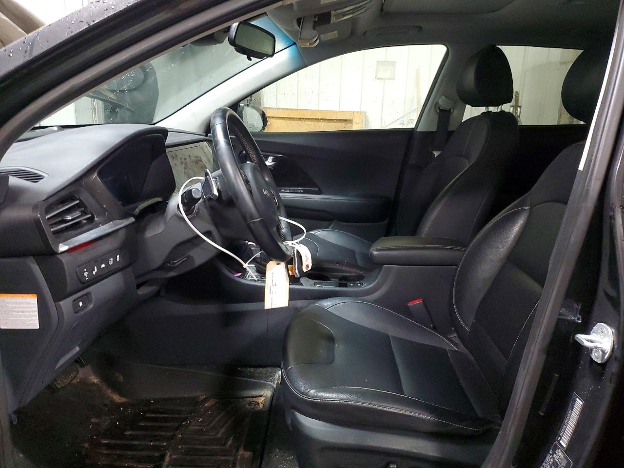 2022 KIA NIRO TOURING SPECIAL EDITION photo 7