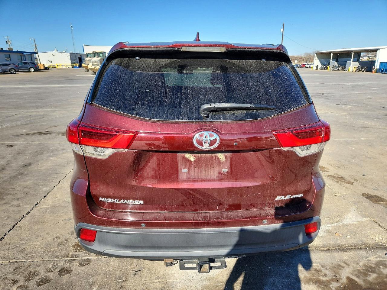 2019 TOYOTA HIGHLANDER SE photo 6
