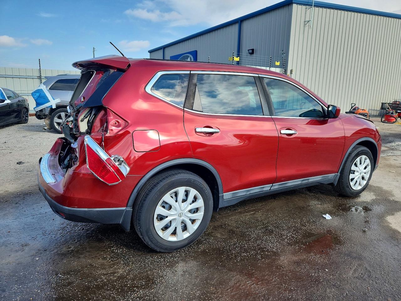 2016 NISSAN ROGUE S photo 3