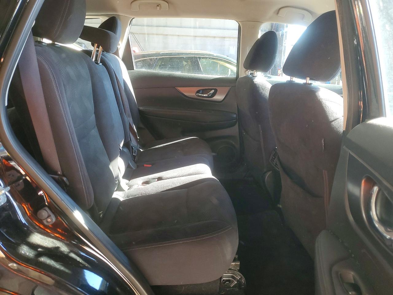 2016 NISSAN ROGUE S photo 21