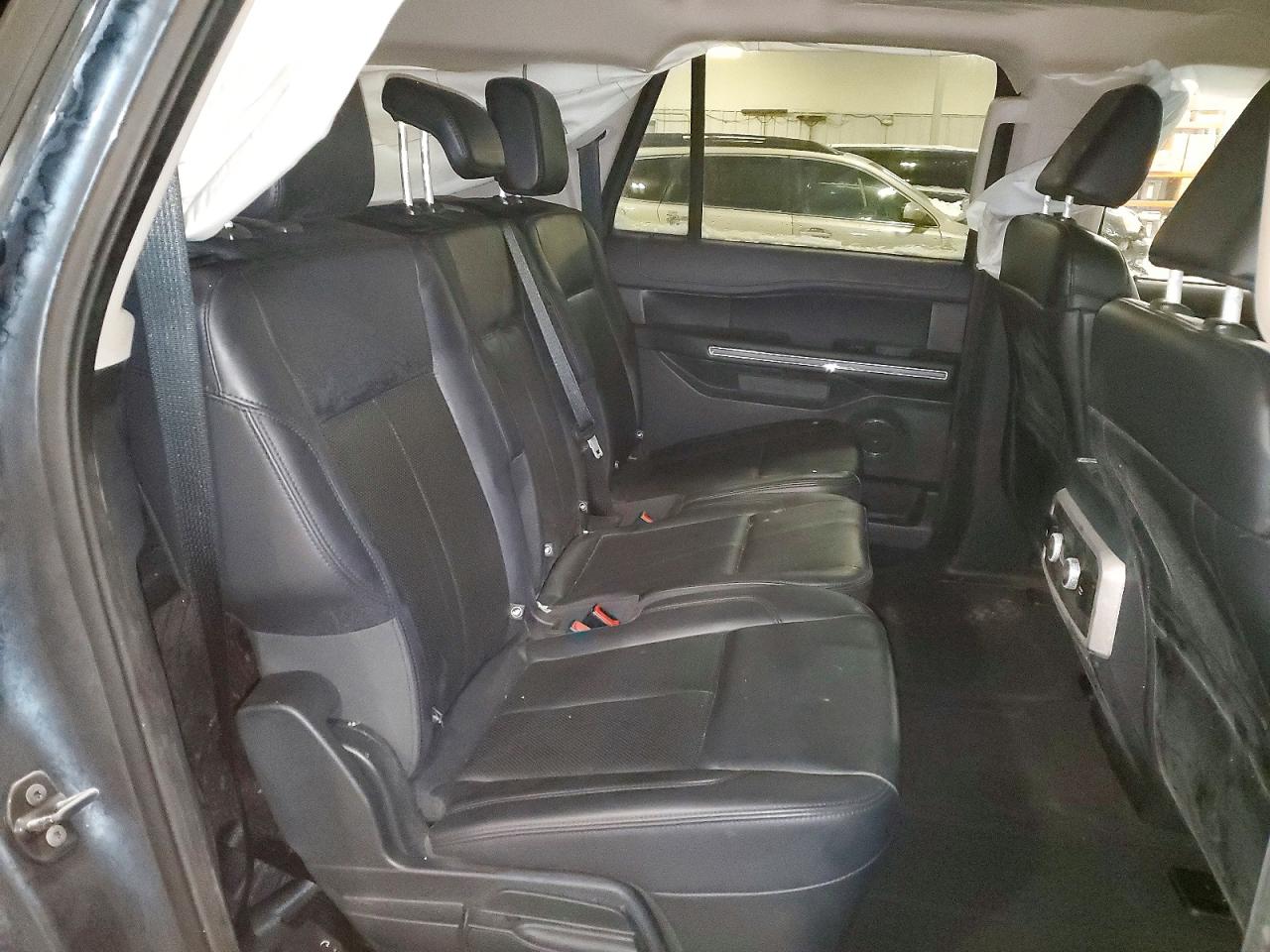 2024 FORD EXPEDITION MAX XLT photo 11