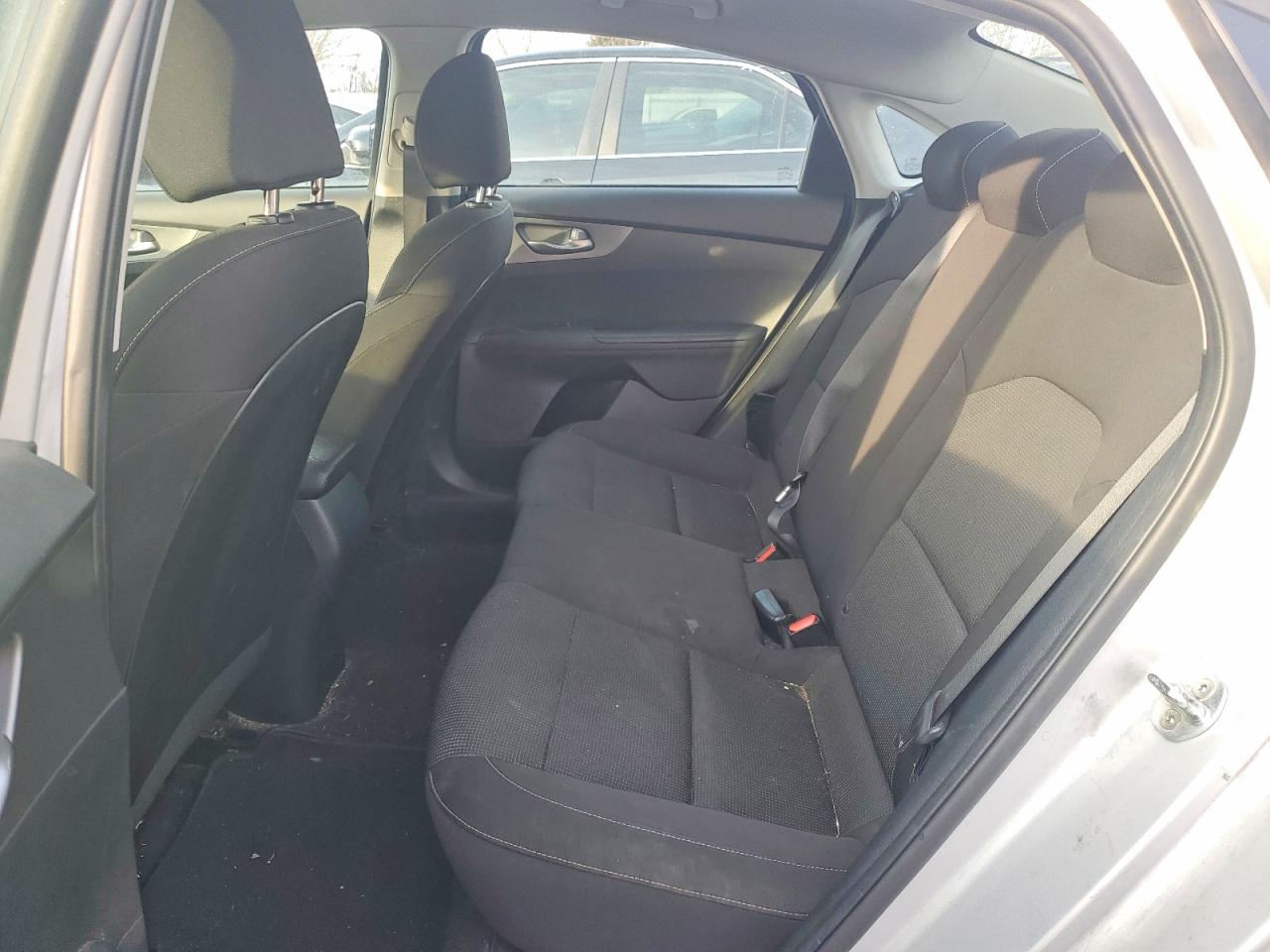 2021 KIA FORTE FE photo 10