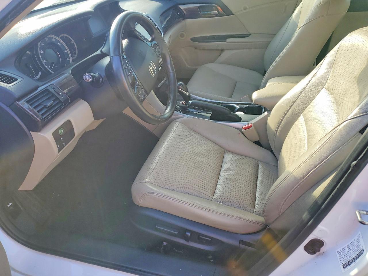 2016 HONDA ACCORD EXL photo 13