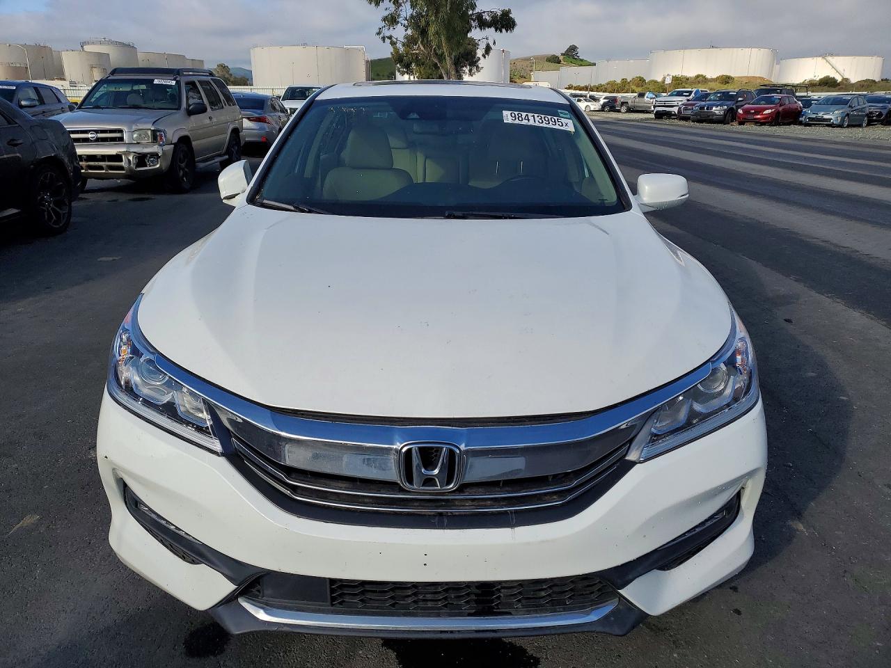 2016 HONDA ACCORD EXL photo 9