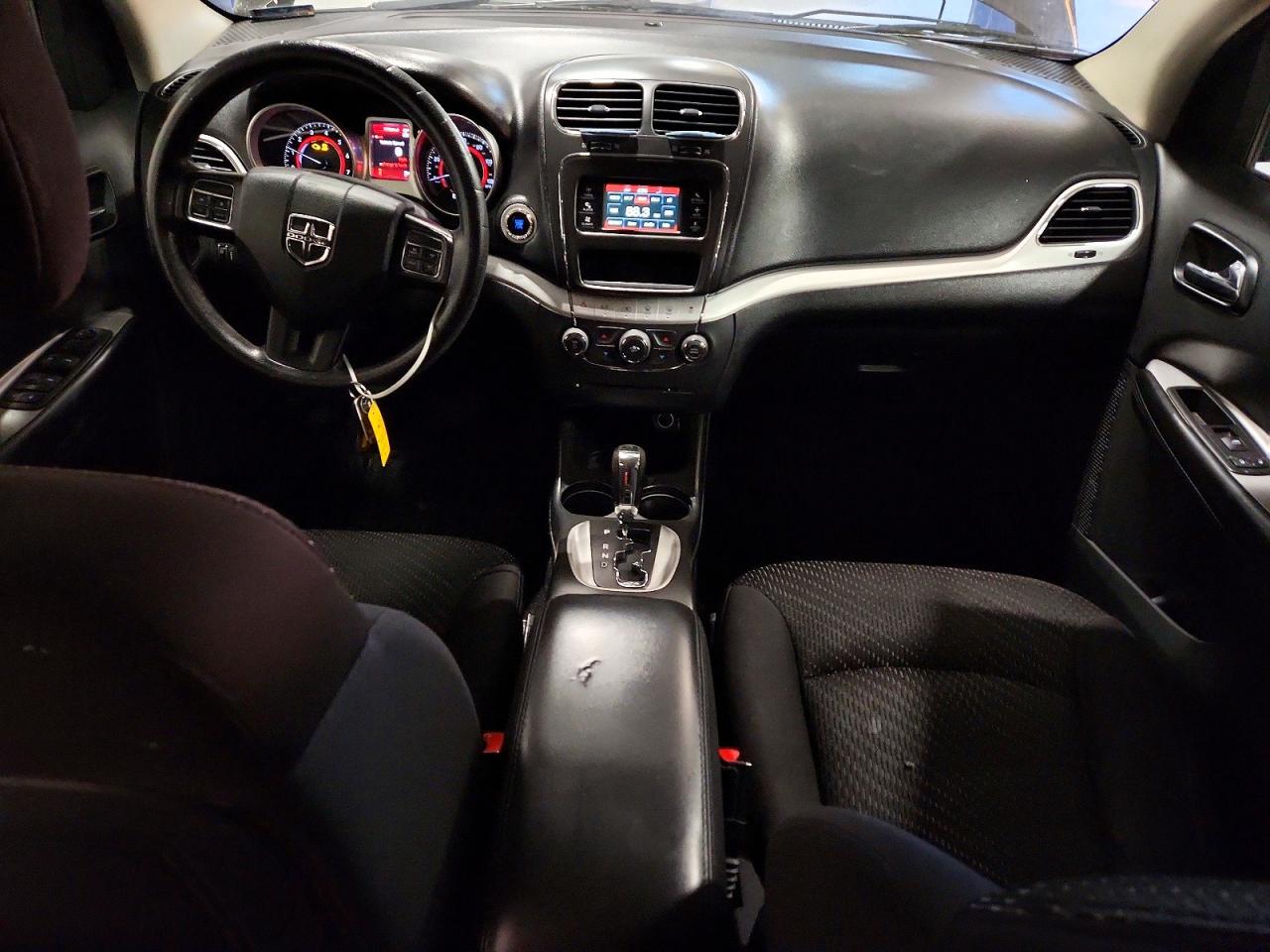 2014 DODGE JOURNEY SXT photo 8