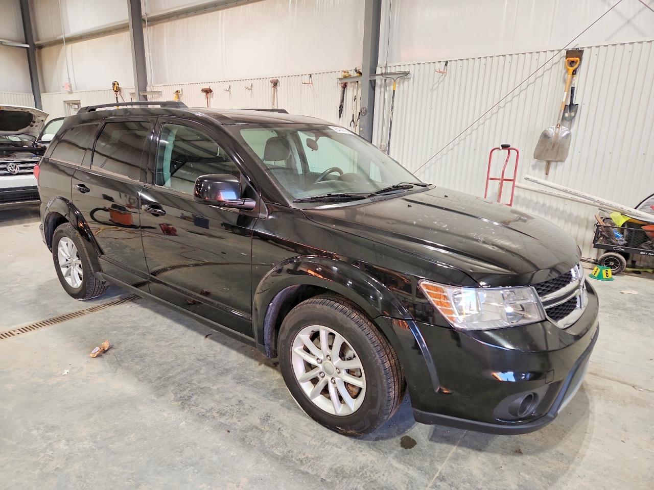2014 DODGE JOURNEY SXT photo 4